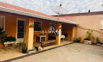 Casa em Joanópolis SP à Venda com 250m² Escritura 3 quartos