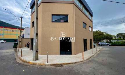 Ponto Comercial para Locação em Extrema MG com 14,11m²