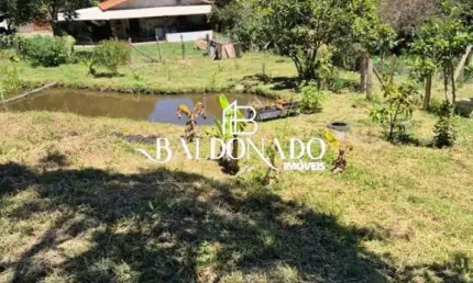 CHÁCARA EM EXTREMA MG À VENDA 1.100M² Á 10KM DA RODOVIA