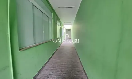 SALÃO COMERCIAL PARA ALUGAR EM EXTREMA MG 180M² REGIÃO CENTRAL