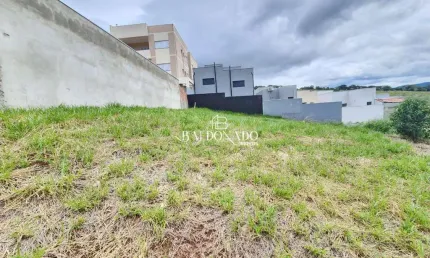 Terreno à venda em extrema no loteamento parque dos manacás com 250m  próximo ao centro da cidade