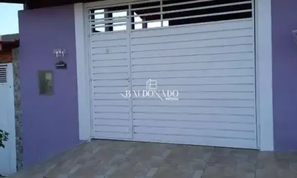 Casa à venda em extrema mg com 2 quartos área gourmet e garagem coberta