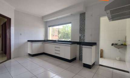 Apartamento com 3 quartos à venda no Carijós, Conselheiro Lafaiete , 120 m2 por R$ 380.000