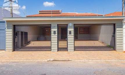 Casa com 4 quartos à venda na Rua Anthígio Cavecchini, Parque Residencial Presidente Médici, Itu