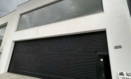 Sala comercial para alugar na Avenida Manoel Ruz Peres, Jardim Veneza, Indaiatuba