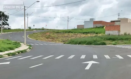 Terreno à venda na Rua Dirley Pietrobon, Jardim Residencial Nova Veneza, Indaiatuba