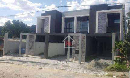 Sobrado com 3 dormitórios (suíte) + porão, 170 m² por R$ 630.000 - Água Verde - Blumenau/SC