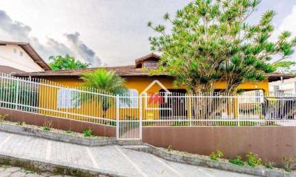 Casa com piscina, 3 dormitórios à venda, 271 m² por R$ 750.000 - Itoupava Central - Blumenau/SC