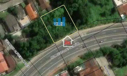 Terreno bem localizado, próximo à ailos, á apenas 2,6 km da vila germânica. com 1.003,30m²,