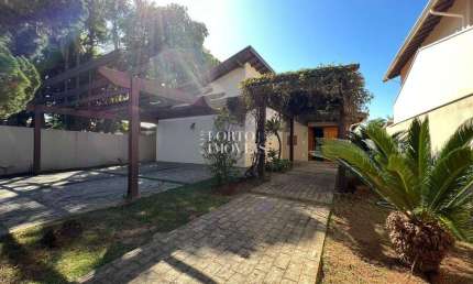 Casa em condomínio fechado com 3 quartos para alugar na Rua Mariazinha Leite Campagnolli, 1121, Parque Xangrilá, Campinas, 160 m2 por R$ 8.000