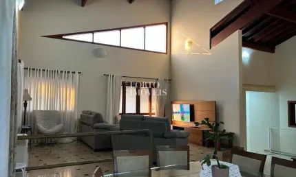 Casa em condomínio fechado com 4 quartos à venda na Avenida Doutor Antônio Bento Ferraz, 215, Dois Córregos, Valinhos, 502 m2 por R$ 2.250.000