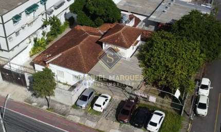 Alugo Casa Comercial em Encruzilhada  -  Recife -PE