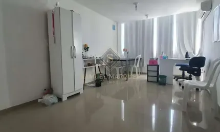 Sala Comercial com 40m2 Aluguel R$ 750,00 Conjunto / Sala em Santo Antônio  -  Recife