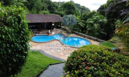 Vendo Casa de Condomínio em Apipucos  -  Recife / PE