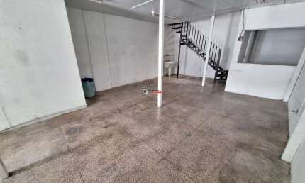 Ponto comercial com 1 sala para alugar na Rua Padre Pedro Pinto, 2635, Venda Nova, Belo Horizonte por R$ 3.000