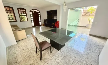 Casa com 4 quartos para alugar na Rua Barão de Camargos, 9, Santa Amélia, Belo Horizonte por R$ 6.500