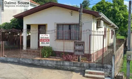 Casa com 3 dormitórios à venda, 104 m² por R$ 531.000,00 - Centro - Esteio/RS