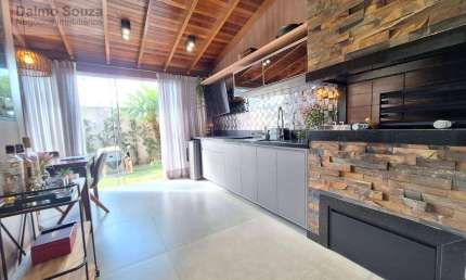 Sobrado Espetacular! Venda R$ 638.000 - Central Parque - Cachoeirinha/RS