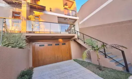 Sobrado com 3 dormitórios à venda, 171 m² por R$ 659.900,00 - Jardim Anchieta - Sapucaia do Sul/RS