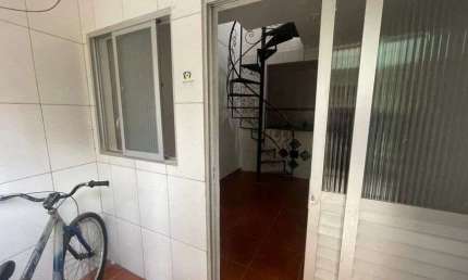 Imóvel para venda possui 50 metros quadrados com 2 quartos em San Martin - Recife - PE