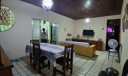 Casa com 5 quartos à venda no Encruzilhada, Recife 