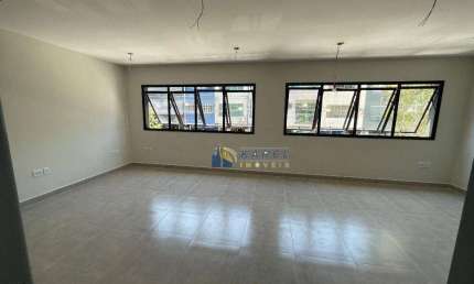 SALA COMERCIAL de 35m² à VENDA ou LOCAÇÃO no SHOPPING JAGUARI em BRAGANÇA PAULISTA