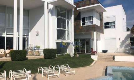 Sobrado Magnífico à Venda no Residencial Morada dos Lagos... O melhor condomínio da Aldeia da Serra!!