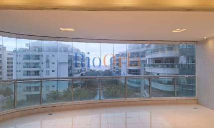 Mônaco, Luxo, 280m², frente mar, 4 suítes, deps, 4 vgs + box, 98396-9106.