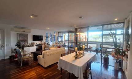Barramares, apartamento 4 quartos na praia da Barra com infraestrutura !