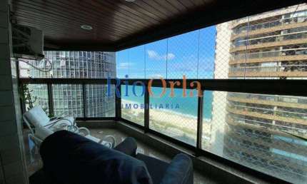 Acquabella, apartamento 4 quartos na praia da Barra com infraestrutura