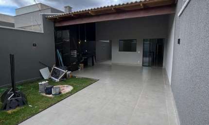 Casa com 3 quartos à venda na Rua João Pavan, 1, Jardim das Hortências, Aparecida de Goiânia