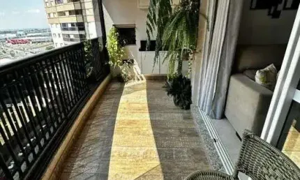 Ilhas do Flamboyant no Jardim Goiás, c-Lucianefreitas