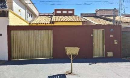 Casa com 3 quartos à venda no Moinho dos Ventos, Goiânia 