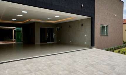 CONJUNTO RESIDENCIAL SANTA FE no fundo da Cid Empresarial da Av. RIO VERDE