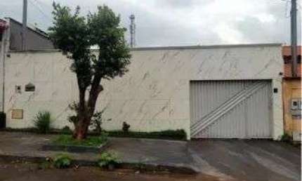 Casa com 3 quartos à venda na Rua 10, 1, Jardim Clarissa, Goiânia