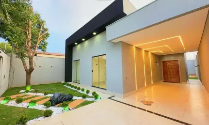 Casa à venda no bairro Morada dos Pássaros - Aparecida de Goiânia/GO