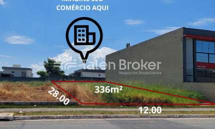 Terreno Comercial no Bairro da Floresta. Em frente ao Condomínio de Alto Padrão  Reserva Aruanã