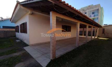 Casa com 3 quartos à venda na Village, 01, Village, Imbituba, 90 m2 por R$ 745.000