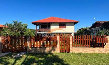 Casa com 7 quartos à venda na Alto Arroio, 1090, Alto Arroio, Imbituba, 350 m2 por R$ 690.000