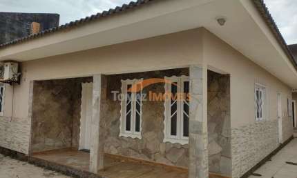 Casa com 3 quartos à venda na Centro, 520, Centro, Imbituba por R$ 800.000
