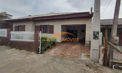 Casa com 3 quartos à venda na Ribanceira, 2, Ribanceira, Imbituba, 195 m2 por R$ 630.000