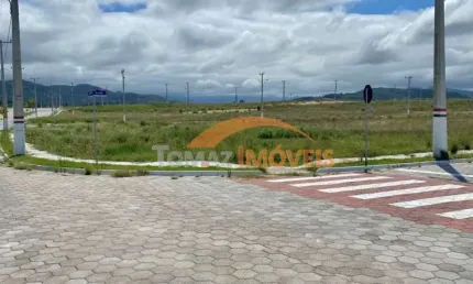Terreno à venda na R. João de Araújo, 3380-3506, 3380, Sambaqui, Imbituba por R$ 110.000