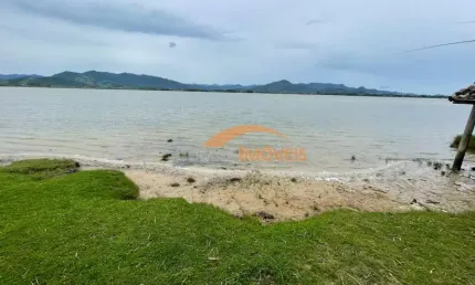 Terreno à venda na Estrada Geral de Ibiraquera, 4, Ibiraquera, Imbituba por R$ 330.000