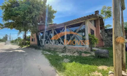 Casa com 2 quartos à venda na Estrada Geral de Ibiraquera, 530, Ibiraquera, Imbituba, 270 m2 por R$ 1.500.000