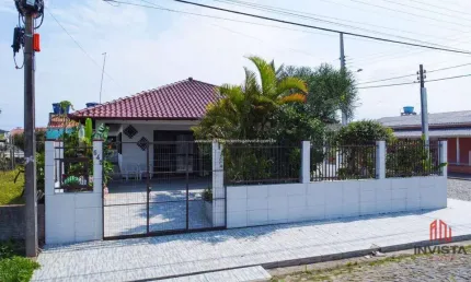 Casa com 4 dormitórios à venda por R$ 650.000,00 - Centro - Balneário Gaivota/SC
