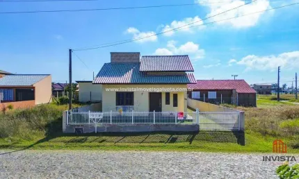 Casa com 2 dormitórios à venda, 90 m² por R$ 490.000,00 - Santa Fé I - Balneário Gaivota/SC