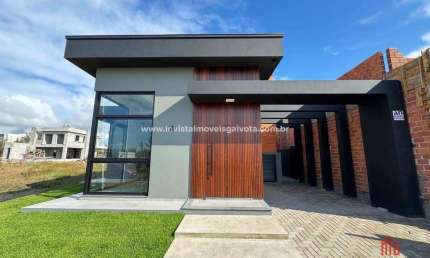 Casa com 3 dormitórios à venda, 150 m² por R$ 990.000,00 - Lagoa Cortada - Balneário Gaivota/SC