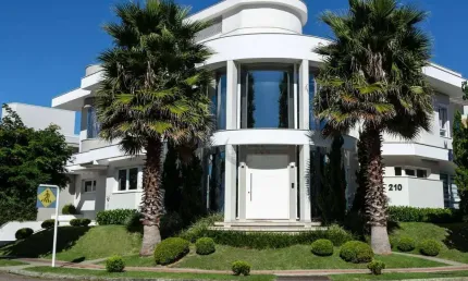 Casa com 4 dormitórios à venda, 470 m² por R$ 7.500.000,00 - Jurerê Internacional - Florianópolis/SC