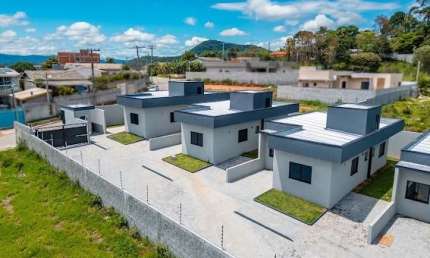 Casa térrea com 3 dormitórios à venda - Bairro da Usina Atibaia/SP.