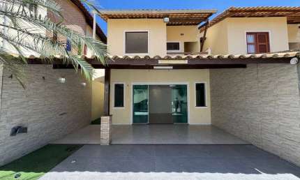 Casa Duplex em condomínio à venda na Sapiranga de 132m², 4 suítes R$545.000